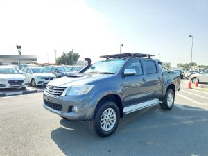 2014 TOYOTA HILUX PICK UP 3.0 4WD AT Grey