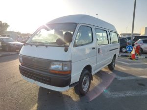 1998 TOYOTA HIACE VAN 2.8 2WD MT White