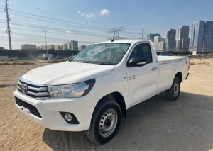 2017 TOYOTA HILUX PICK UP 2.8 2WD MT White