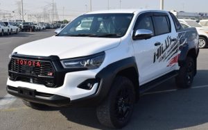 2022 TOYOTA HILUX PICK UP 2.8 2WD AT White