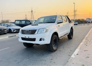 2010 TOYOTA HILUX DOUBLE CAB 3.0 4WD MT White