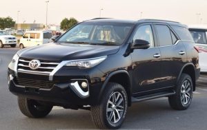 2017 TOYOTA FORTUNER SUV 2.8 4WD AT Black