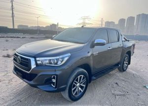 2020 TOYOTA HILUX PICKUP TRUCK 2.8 4WD MT Grey