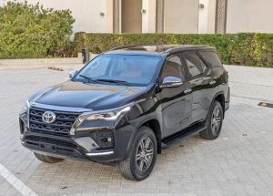 2016 TOYOTA FORTUNER SUV 2.7 4WD AT Black