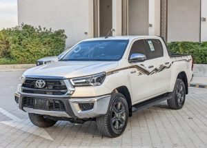 2024 TOYOTA HILUX PICK UP 2.4 4WD AT White