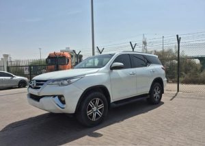 2018 TOYOTA FORTUNER SUV 2.7 4WD AT White