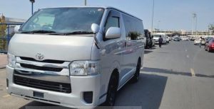 2018 TOYOTA HIACE VAN 2.0 2WD AT Grey