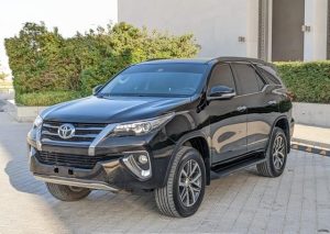 2017 TOYOTA FORTUNER SUV 4.0 4WD AT Black