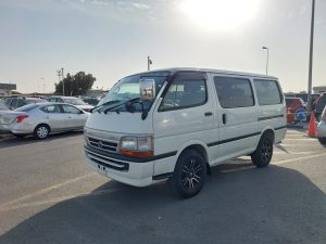 2001 TOYOTA HIACE VAN 2.0 2WD MT White