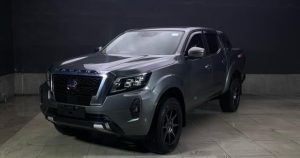2021 NISSAN NAVARA DOUBLE CAB 2.3 4WD AT Grey