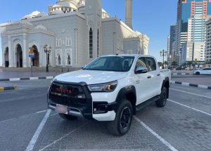 2021 TOYOTA HILUX PICK UP 2.8 4WD AT White