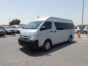 2011 TOYOTA HIACE COMMUTER 3.0 2WD AT Silver