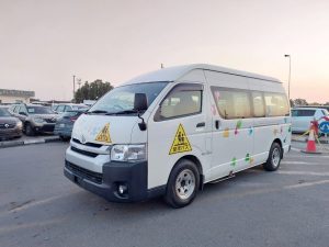 2014 TOYOTA HIACE COMMUTER 3.0 2WD AT White