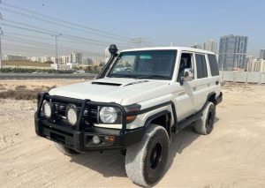 2011 TOYOTA LAND CRUISER SUV 4.5 4WD MT White