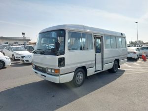 1992 TOYOTA COASTER MINI BUS 3.7 2WD AT White