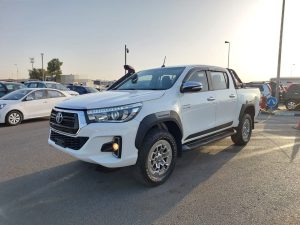 2016 TOYOTA HILUX PICK UP 2.8 4WD AT White