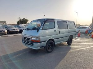 2002 TOYOTA HIACE VAN 2.0 2WD MT Green