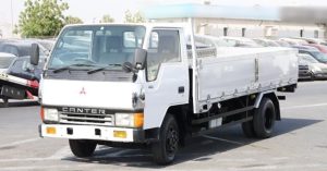 1990 MITSUBISHI CANTER TRUCK 3.6 2WD MT White