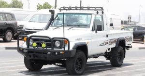 1997 TOYOTA LAND CRUISER PICK UP 4.2 4WD MT White