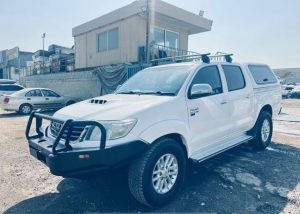 2014 TOYOTA HILUX PICK UP 3.0 4WD AT White