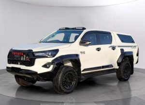 2019 TOYOTA HILUX PICK UP 2.8 4WD AT White