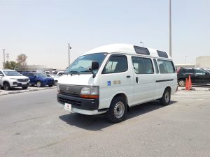 1997 TOYOTA HIACE COMMUTER VAN 2.8 2WD AT White