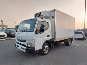 2018 MITSUBISHI CANTER TRUCK 3.0 2WD AT White