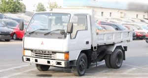1990 MITSUBISHI CANTER TRUCK 4.2 2WD MT White