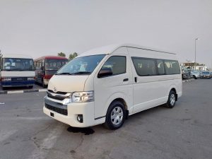 2018 TOYOTA HIACE COMMUTER VAN 3.0 2WD AT White