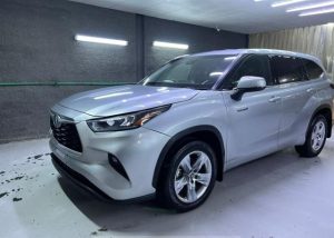 2021 TOYOTA KLUGER SUV 2.5 4WD AT Silver