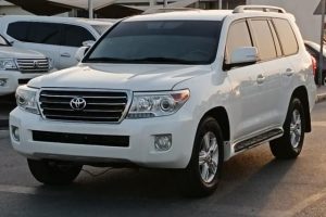 2014 TOYOTA LAND CRUISER SUV 4.0 4WD AT White