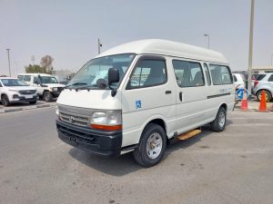 2003 TOYOTA HIACE VAN 3.0 2WD MT White