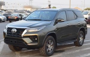 2017 TOYOTA FORTUNER SUV 2.8 4WD AT Green