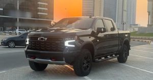 2023 CHEVROLET SILVERADO PICK UP 6.2 4WD AT Black