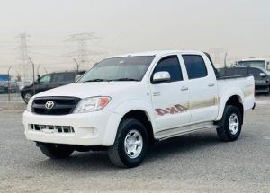 2008 TOYOTA HILUX PICK UP 2.7 4WD AT White
