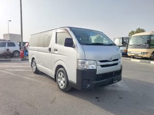 2015 TOYOTA HIACE VAN 3.0 4WD AT Silver