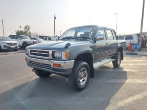1992 TOYOTA HILUX PICK UP 2.8 4WD MT Grey