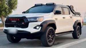 2023 TOYOTA HILUX PICK UP 2.8 4WD AT White