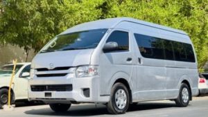 2018 TOYOTA HIACE COMMUTER 3.0 2WD AT White