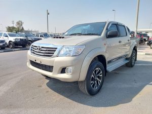 2013 TOYOTA HILUX PICK UP 3.0 4WD AT White