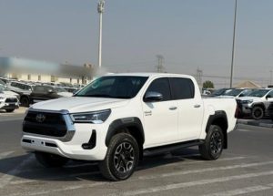 2024 TOYOTA HILUX PICK UP 2.8 4WD AT White