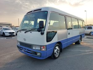 2002 TOYOTA COASTER VAN 4.2 2WD AT White