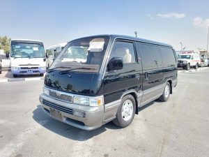 1991 NISSAN CARVAN MINI VAN 3.0 2WD AT Black