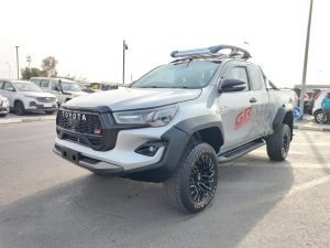2019 TOYOTA HILUX PICK UP 2.8 4WD AT Grey