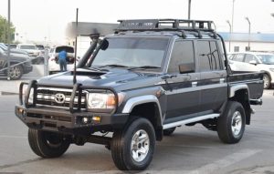 2018 TOYOTA LAND CRUISER PICK UP 4.5 4WD MT Black