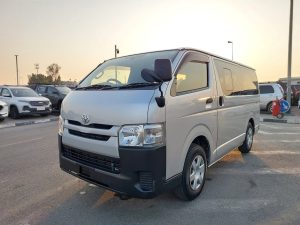 2014 TOYOTA HIACE COMMUTER 3.0 2WD AT Silver