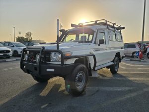 2017 TOYOTA LAND CRUISER PICK UP 4.5 4WD MT White