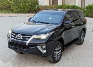 2016 TOYOTA FORTUNER SUV 4.0 4WD AT Black