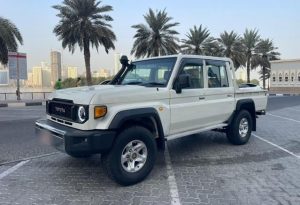 2016 TOYOTA LAND CRUISER PICK UP 4.5 4WD MT White