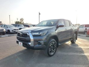 2022 TOYOTA HILUX PICK UP 2.8 4WD AT Grey